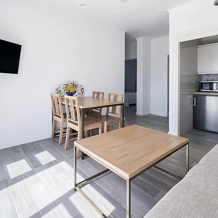 Parque Del Sol Apartahotel