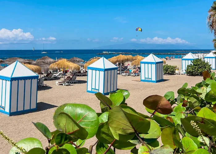 Parque Del Sol Адехе