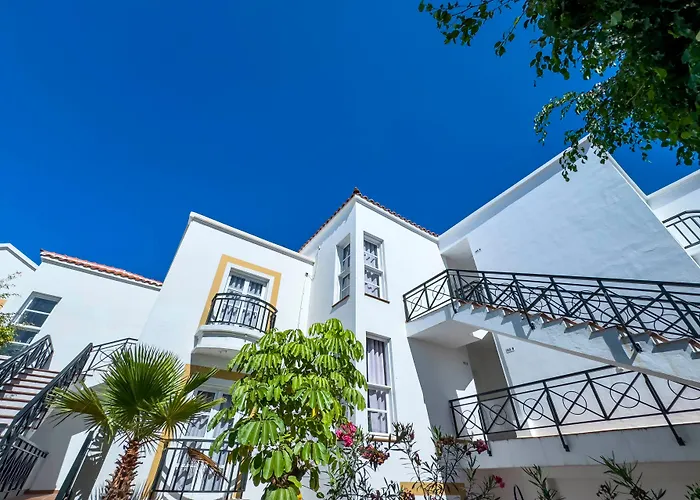 Parque Del Sol Адехе